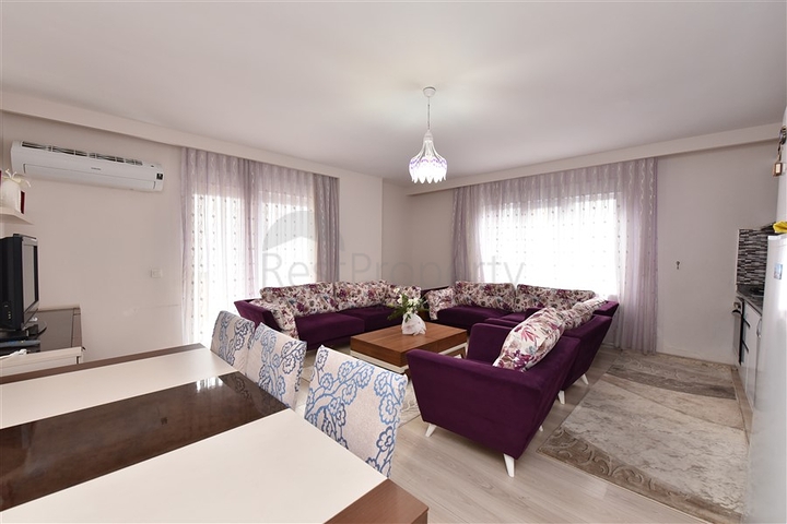 Трехкомнатная квартира с мебелью по выгодной цене