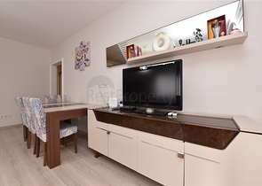 Трехкомнатная квартира с мебелью по выгодной цене