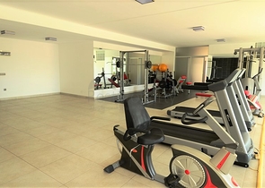 Трехкомнатная квартира на первой линии в Кестеле