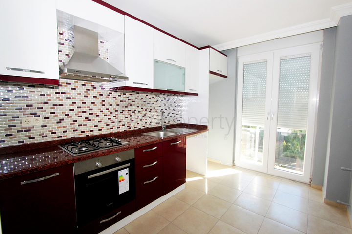 Квартиры 2+1 с отдельной кухней в Лимане Коньяалты 