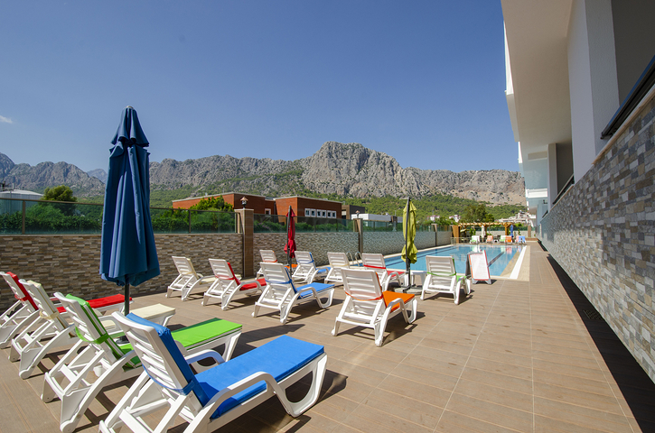 Квартира с мебелью в комплексе у подножья Торосских гор