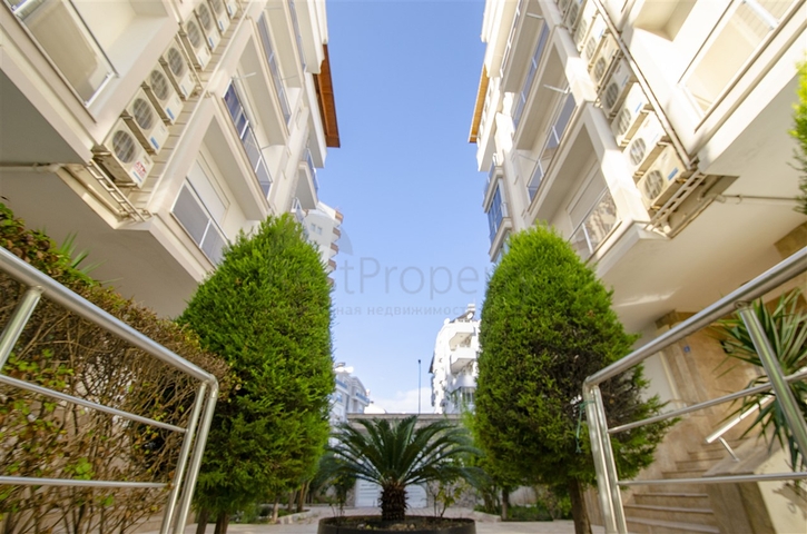 Двухкомнатная квартира с мебелью в Коньяалты Анталья