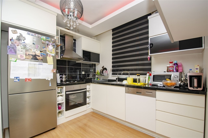 Двухкомнатная квартира с мебелью в Коньяалты Анталья