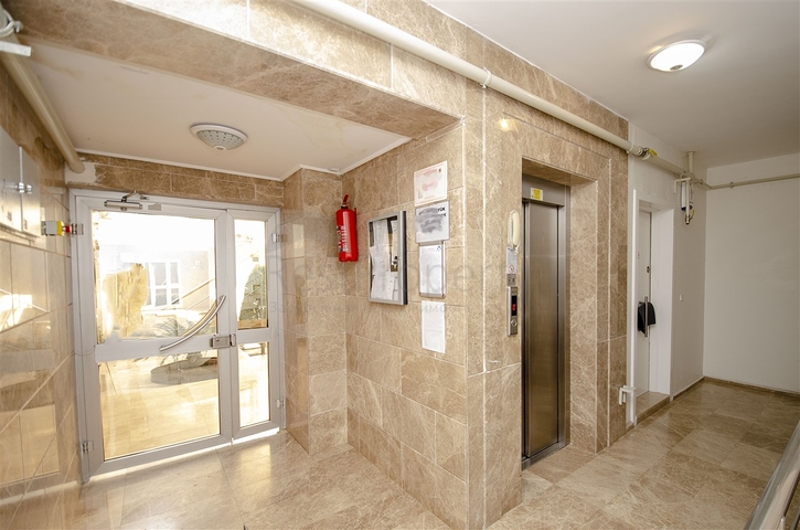 Двухкомнатная квартира с мебелью в Коньяалты Анталья