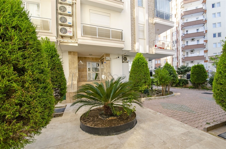 Двухкомнатная квартира с мебелью в Коньяалты Анталья