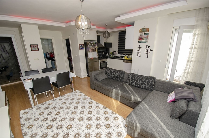 Двухкомнатная квартира с мебелью в Коньяалты Анталья