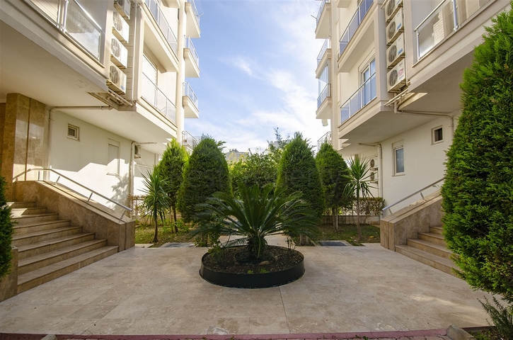 Двухкомнатная квартира с мебелью в Коньяалты Анталья