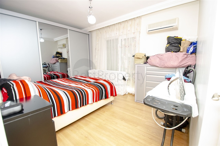 Двухкомнатная квартира с мебелью в Коньяалты Анталья