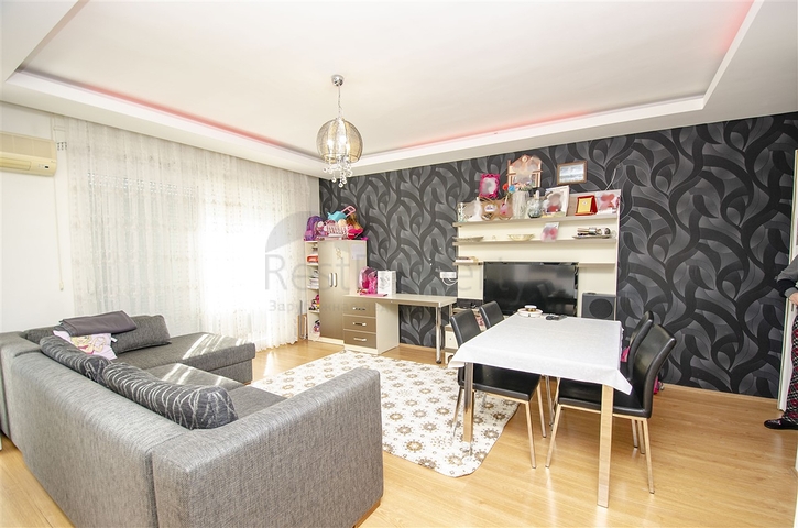 Двухкомнатная квартира с мебелью в Коньяалты Анталья