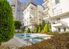 Двухкомнатная квартира с мебелью в Коньяалты Анталья