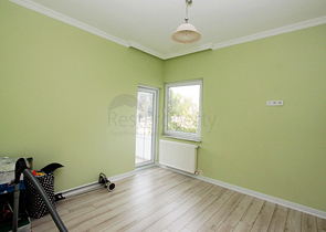 Просторная квартира 3+1 в пешей доступности к морю в Анталии