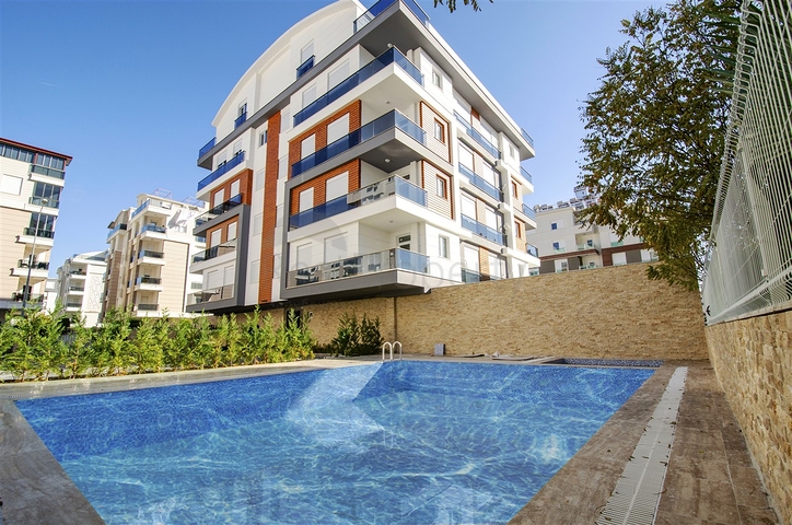 Пентхаус 4+1 в новом готовом проекте в Хурме Коньяалты