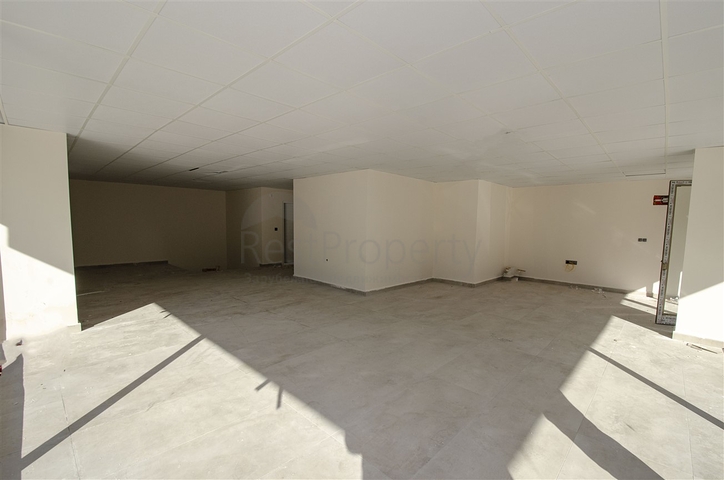 Магазин на продажу в микрорайоне Хурма Коньяалты