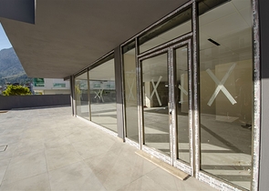 Магазин на продажу в микрорайоне Хурма Коньяалты