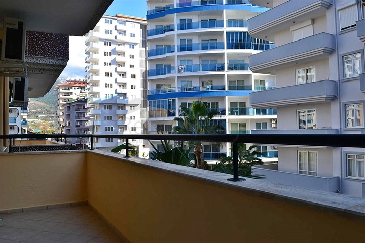 Трехкомнатная квартира с мебелью по выгодной цене