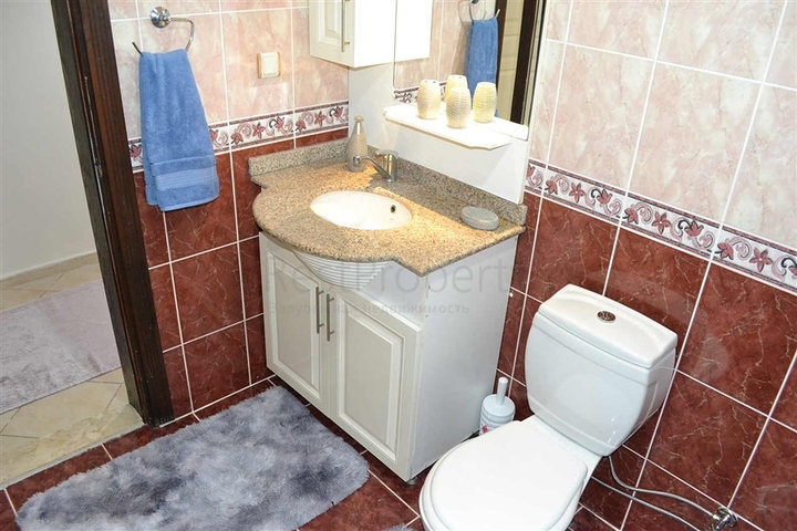 Трехкомнатная квартира с мебелью по выгодной цене