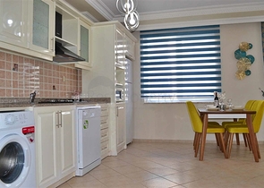 Трехкомнатная квартира с мебелью по выгодной цене