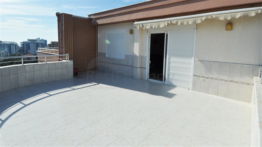 Меблированный пентхаус с тремя спальнями в Тосмуре