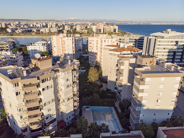 Квартира 3+1 с видом на море в Коньяалты Анталья 100 м до пляжей