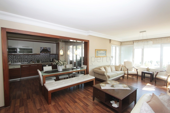 Квартира 3+1 с видом на море в Коньяалты Анталья 100 м до пляжей