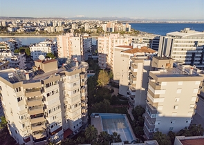 Квартира 3+1 с видом на море в Коньяалты Анталья 100 м до пляжей