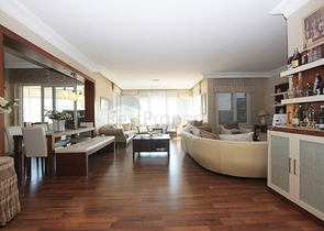 Квартира 3+1 с видом на море в Коньяалты Анталья 100 м до пляжей