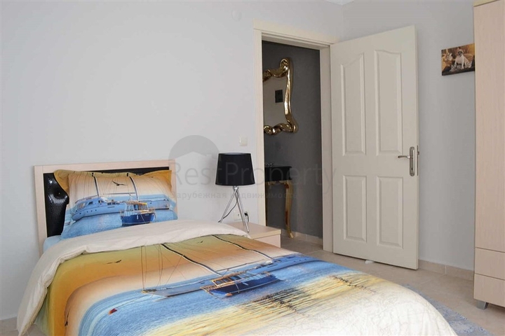 Меблированная квартира с двумя спальнями в Махмутларе