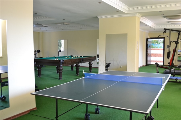 Меблированная квартира с двумя спальнями в Махмутларе