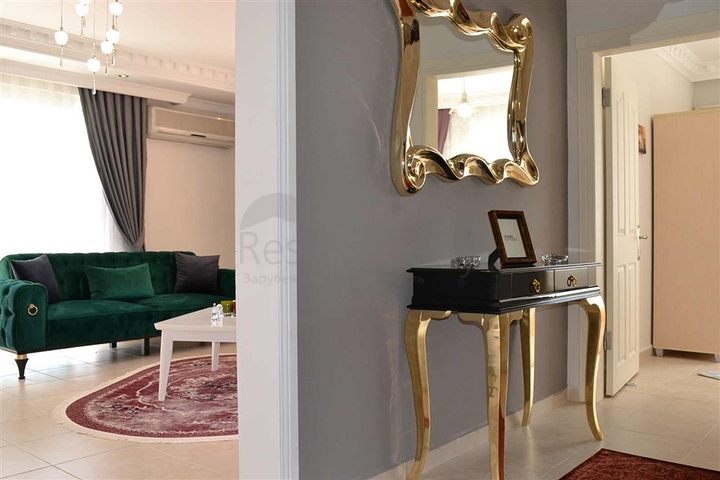 Меблированная квартира с двумя спальнями в Махмутларе