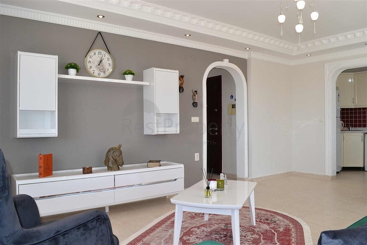 Меблированная квартира с двумя спальнями в Махмутларе