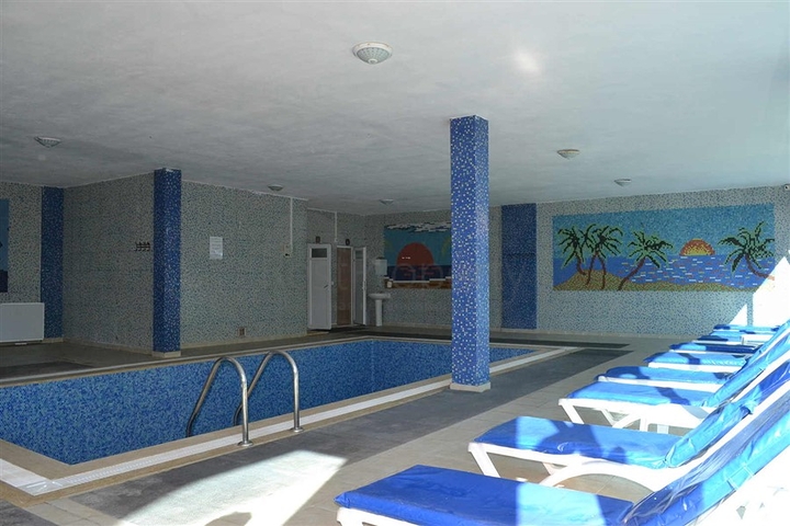 Меблированная квартира с двумя спальнями в Махмутларе