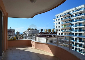 Меблированная квартира с двумя спальнями в Махмутларе