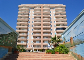 Меблированная квартира с двумя спальнями в Махмутларе