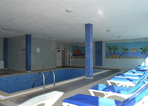 Меблированная квартира с двумя спальнями в Махмутларе