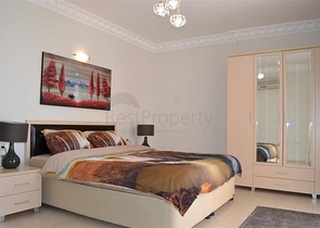 Меблированная квартира с двумя спальнями в Махмутларе