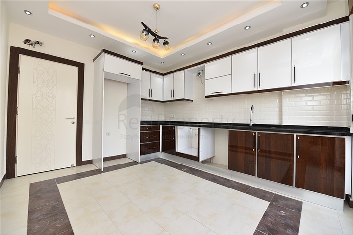 Пентхаус с потрясающим видом в центре Алании