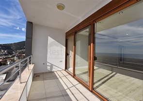 Пентхаус с потрясающим видом в центре Алании