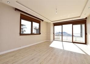 Пентхаус с потрясающим видом в центре Алании