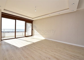 Пентхаус с потрясающим видом в центре Алании