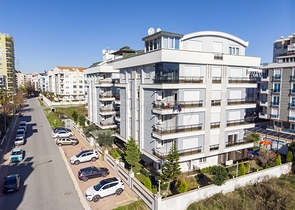 Двухкомнатная квартира в микрорайоне Хурма Коньяалты