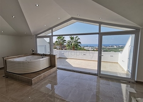 Меблированная вилла с завораживающим видом в Каргыджаке