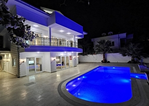 Меблированная вилла с завораживающим видом в Каргыджаке