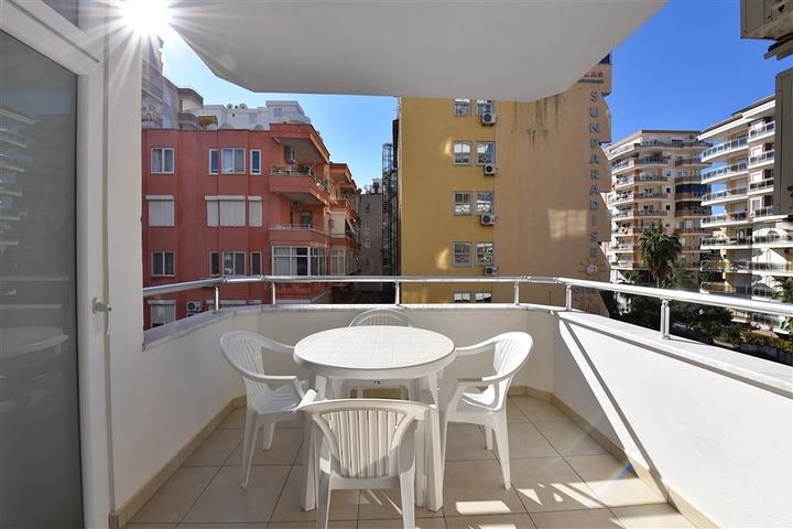 Двухкомнатная квартира на аренду в Махмутларе (Алания)