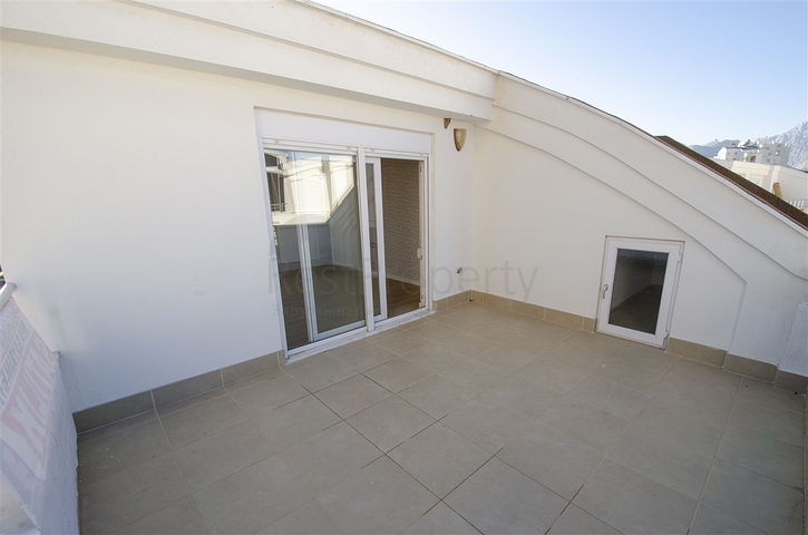 Квартиры с 3 спальнями в комплексе рядом с Боачай рекой