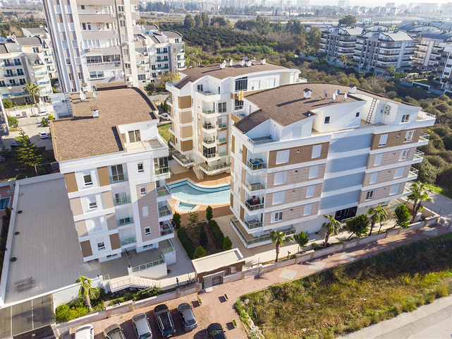 Квартиры с 3 спальнями в комплексе рядом с Боачай рекой