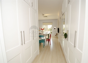 Вилла 5+1 с отдельным садом в комплексе Дошемеальты Анталья