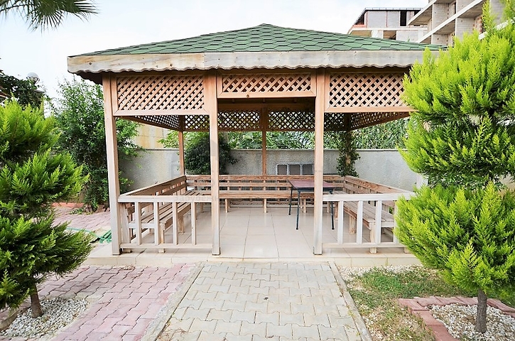 Пентхаус планировки 6+1 с прямым видом на море в Кестеле