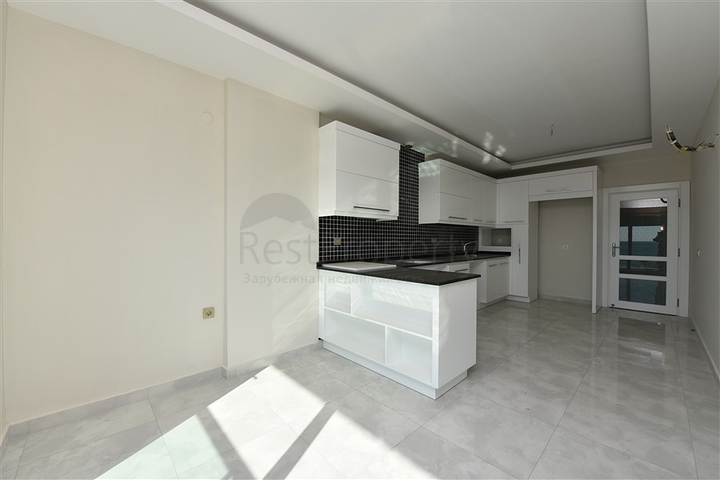 Пентхаус планировки 6+1 с прямым видом на море в Кестеле