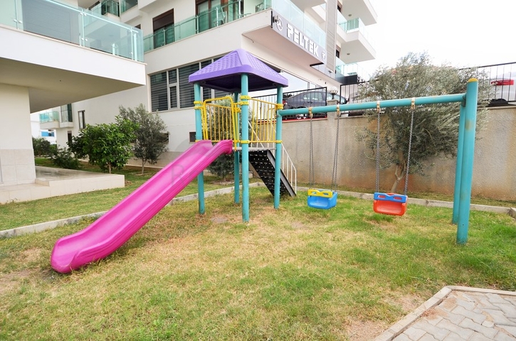 Пентхаус планировки 6+1 с прямым видом на море в Кестеле