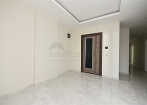 Пентхаус планировки 6+1 с прямым видом на море в Кестеле